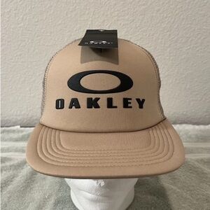 Oakley O Logo Khaki Beige A Frame Stack Foam Mesh Back Trucker Snapback Cap Hat